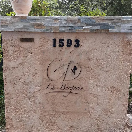 Appartement La Bergerie à Lorgues Extérieur photo